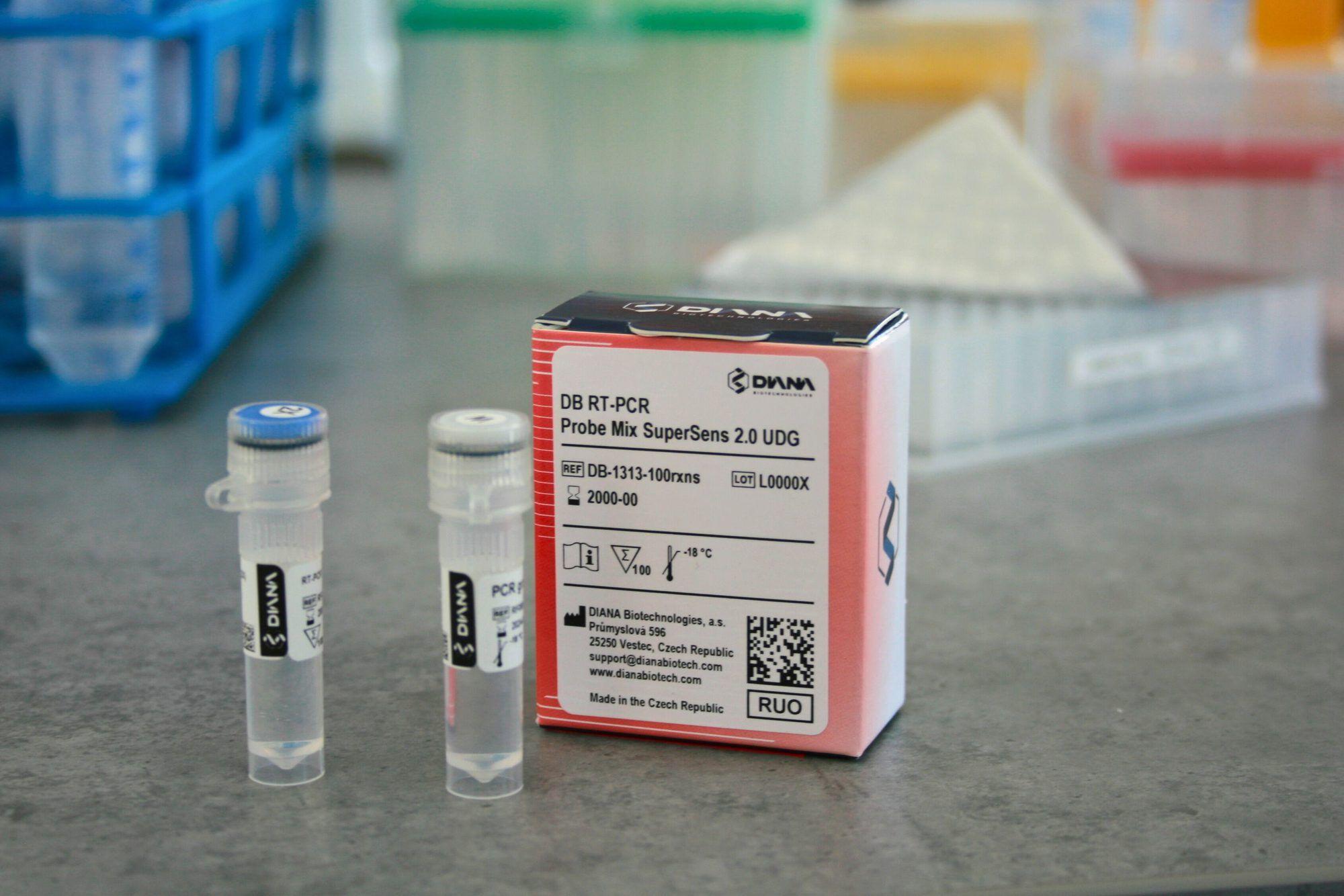 DB RT-PCR Probe Mix SuperSens 2.0 UDG (DB-1313) kit box and tubes